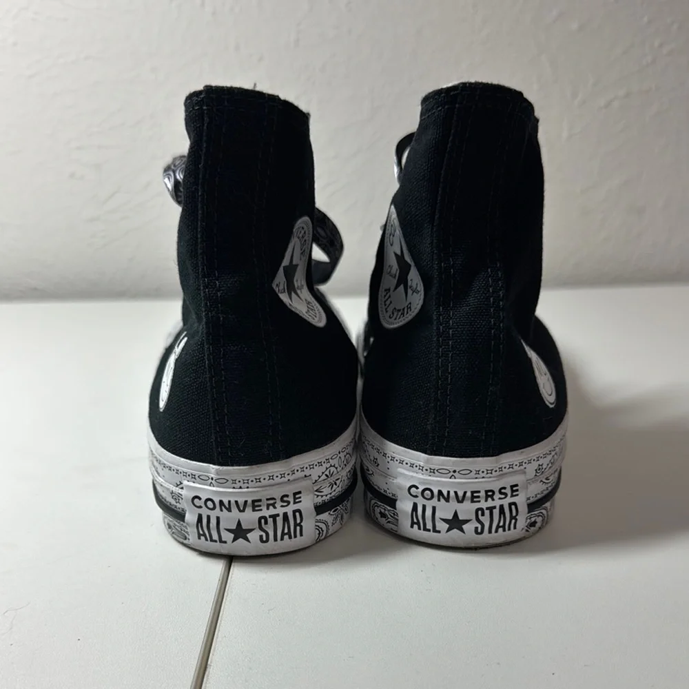 Converse Black and White High-Tops - Picture 2 of 9